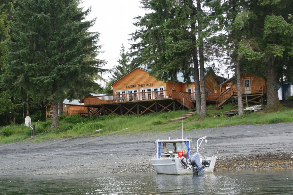 Majestic Eagle Lodge Petersburg AK 99833 8005760881